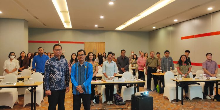 Ketua FKUB Kalbar Apresiasi Pembimas Kristen Perkuat Moderasi Beragama Keluarga Kristiani