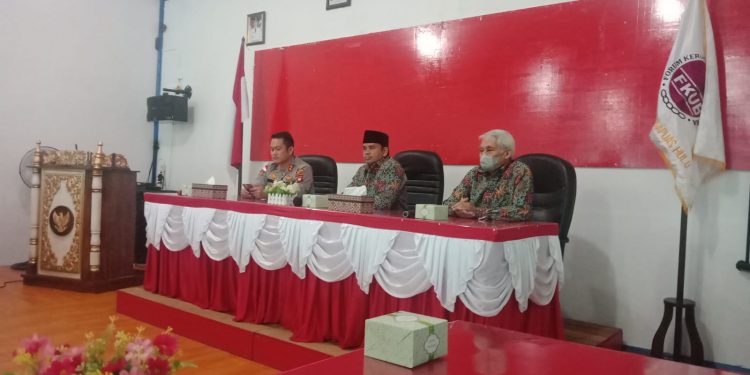 Kapolres Kapuas Hulu Bersilaturahmi dengan Pengurus FKUB Kabupaten Kapuas Hulu