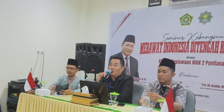 Sasar Aktivis Madrasah, FKUB Kalbar Perkuat Literasi Kerukunan Di MAN 2 Pontianak