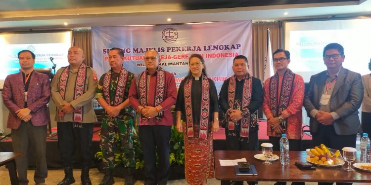 Ketua FKUB Kalbar Hadiri Pembukaan Sidang MPL-PGIW