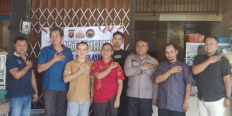 Pengurus Yayasan Vihara Ariamarama Bengkayang hadiri acara Jumat Curhat bersama Jajaran Polres Bengkayang