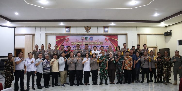 Tji Cin Med Hadiri Rapat Koordinasi Lintas Sektoral dalam Rangka Pengamanan Tahun Baru Imlek dan Cap Go Meh Tahun 2024 di Wilayah Kabupaten Bengkayang