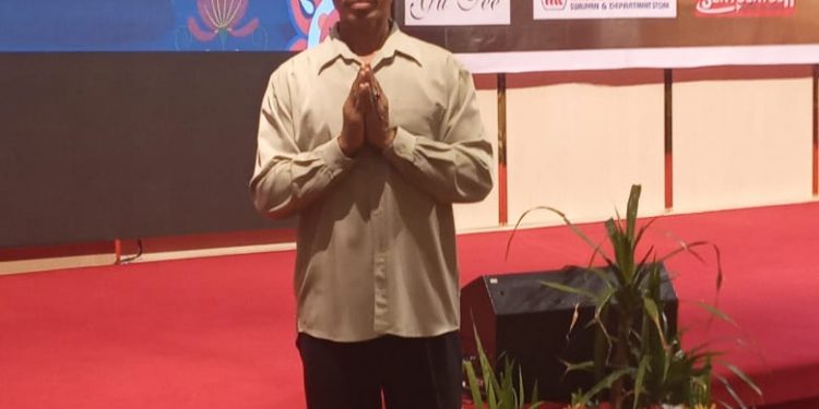 Wiyono, S.Pd.B Hadiri Perayaan HUT ke-20 Vihara Dhammasiri Jaya, Kabupaten Kubu Raya