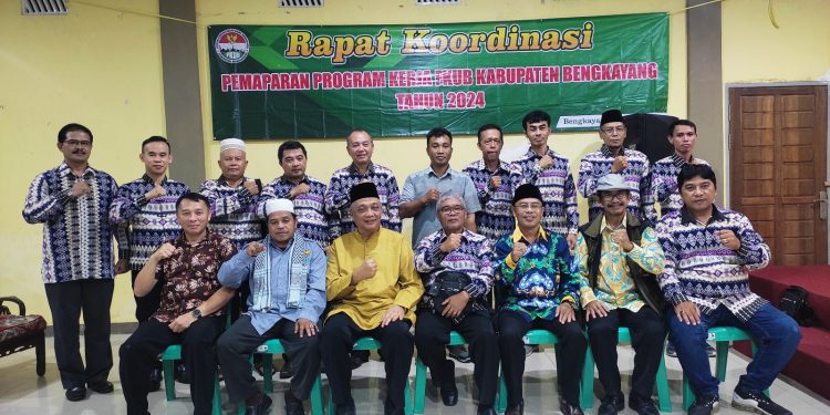 Pengurus FKUB Kabupaten Bengkayang Selenggarakan Rapat Kerja dan Buka Puasa Bersama Wakil Bupati Bengkayang