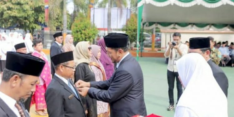 Pj Sekda Keapang Upacara Peringatan HAB-79 Kemenag di Ketapang