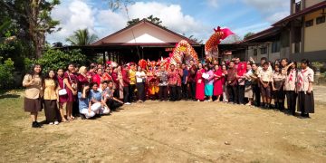 Tji Cin Med, B.CL Hadiri Acara Imlek Bersama di SMPN 01 Bengkayang