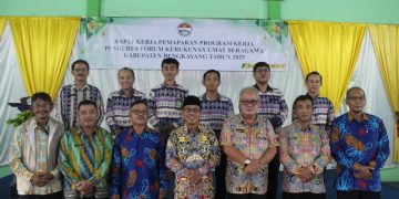 Pdt. Kardinan Pimpin Rapat Kerja Pemaparan Program Kerja Pengurus FKUB Kabupaten Bengkayang