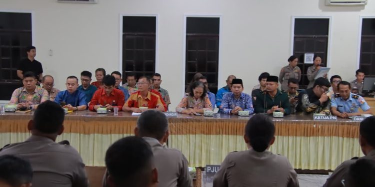 Pengurus FKUB Kab Bengkayang Hadiri Rapat Koordinasi Lintas Sektoral Pengamanan Tahun Baru Imlek dan Cap Go Meh 2026